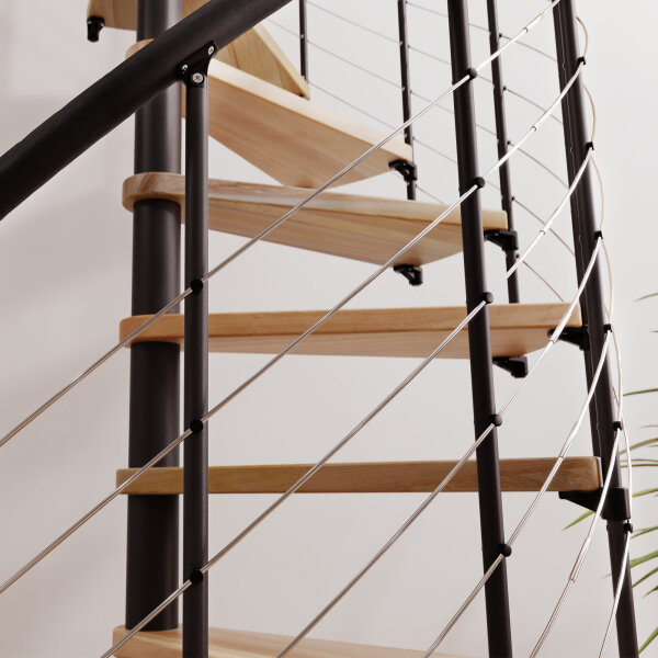 Platzsparende Spindeltreppe - Nova INOX
